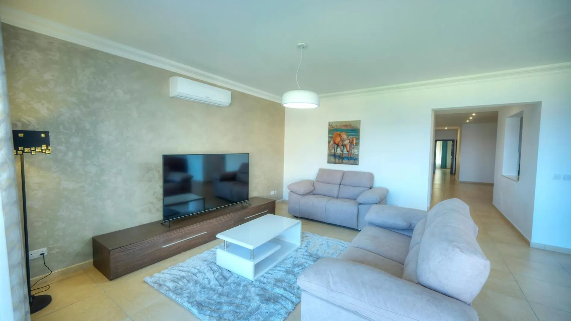 Fort Cambridge Apartments Sliema