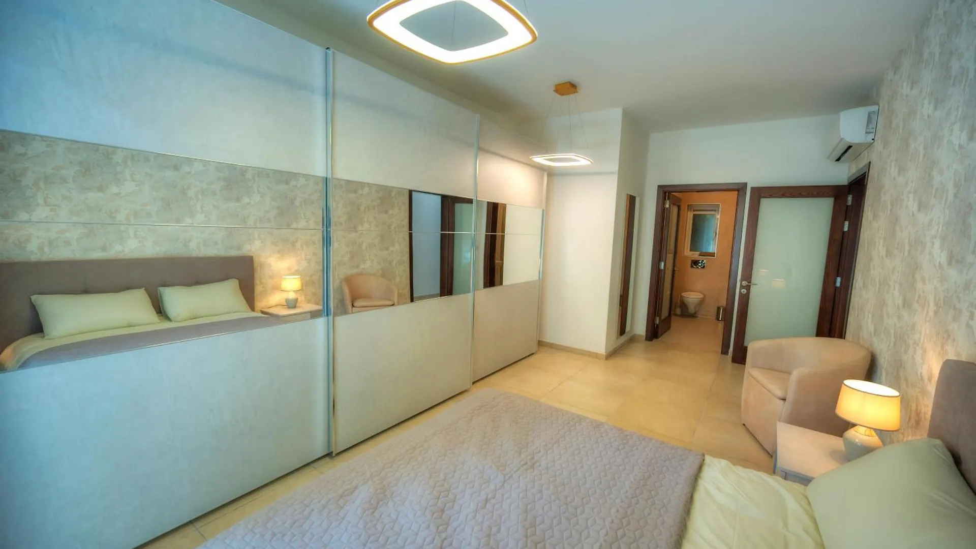 Fort Cambridge Apartments Sliema 0*,  Malta