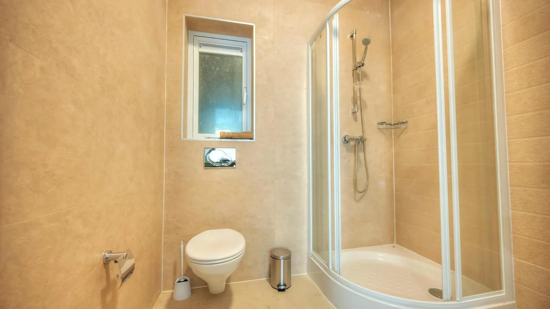 Fort Cambridge Apartments Sliema