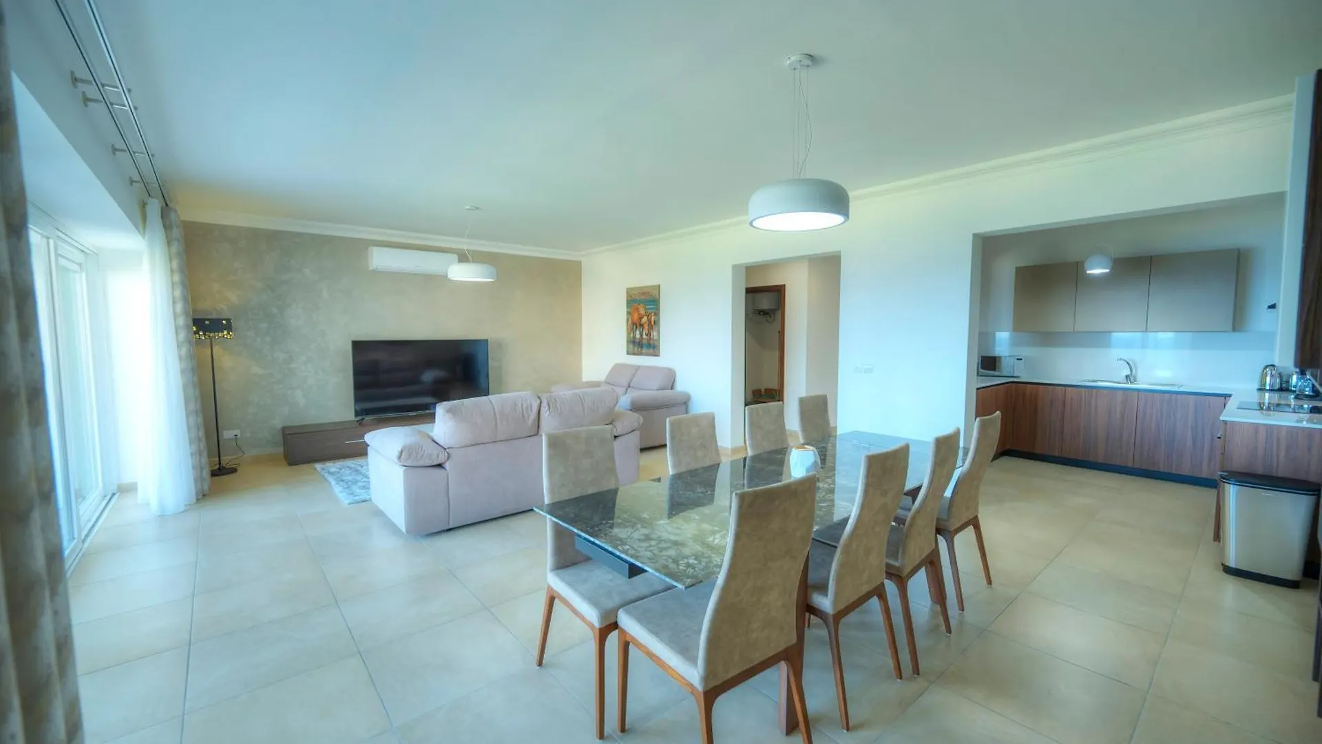Fort Cambridge Apartments Sliema