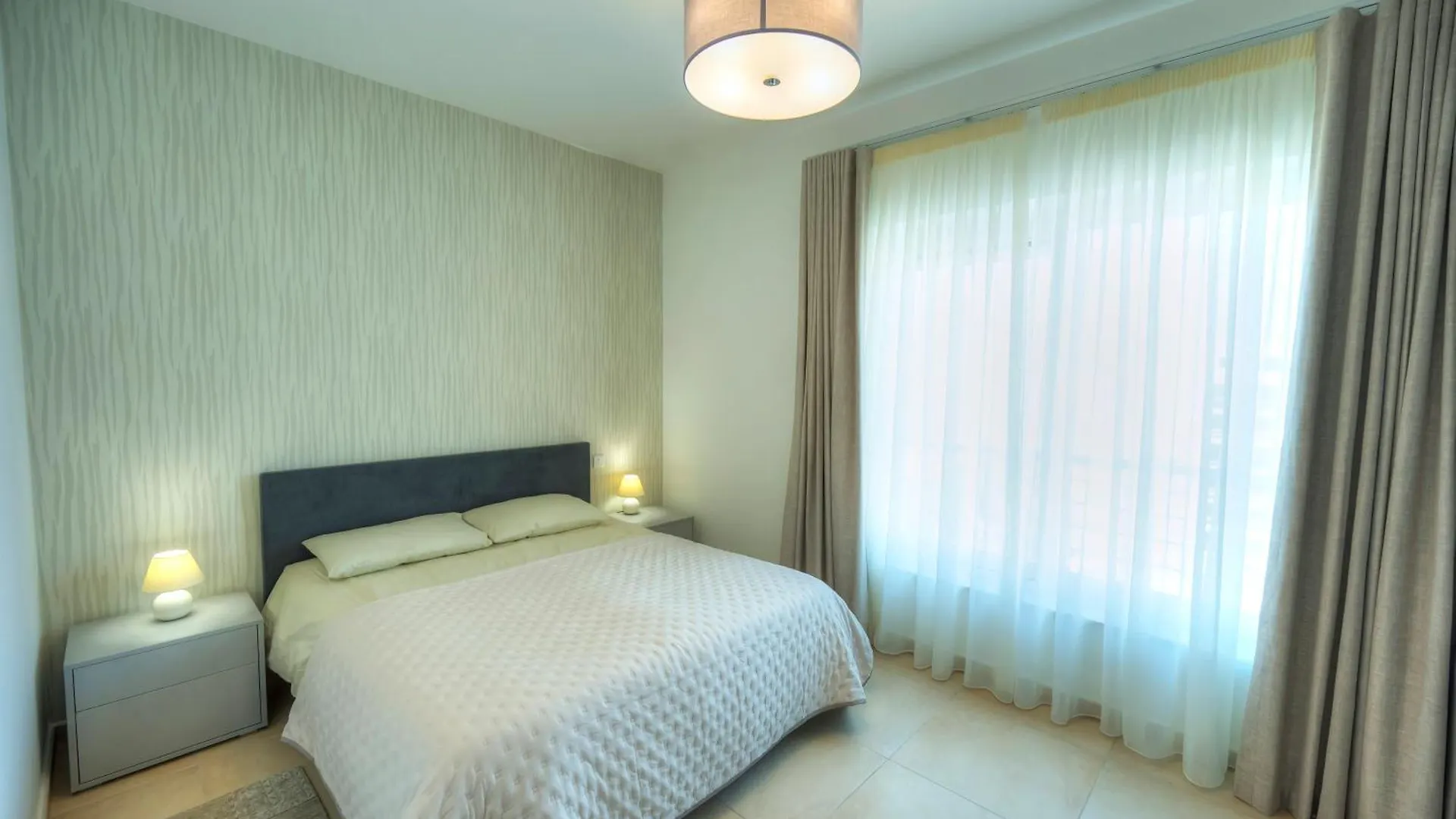 Fort Cambridge Apartments Sliema
