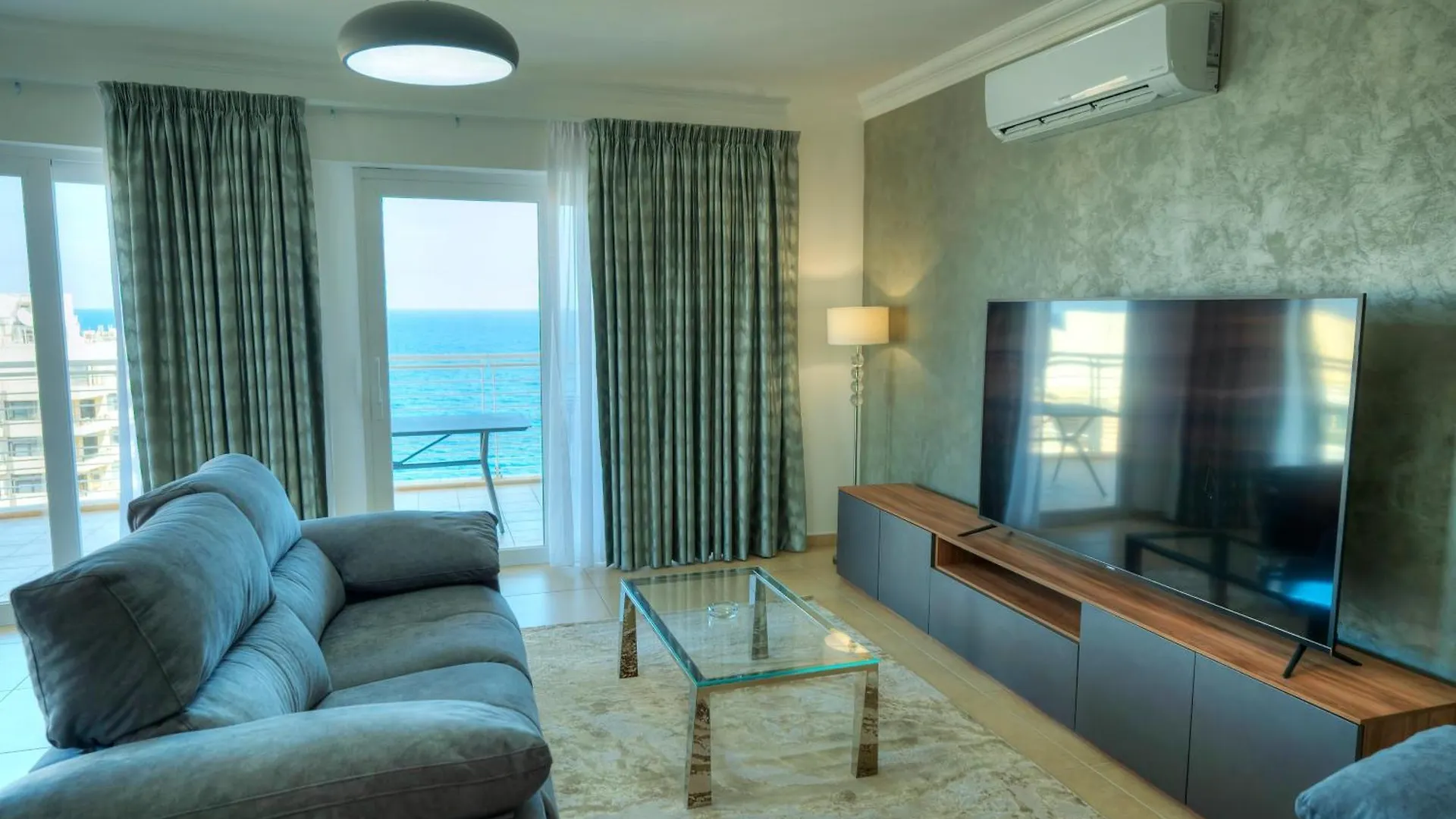 Fort Cambridge Apartments Sliema Malta