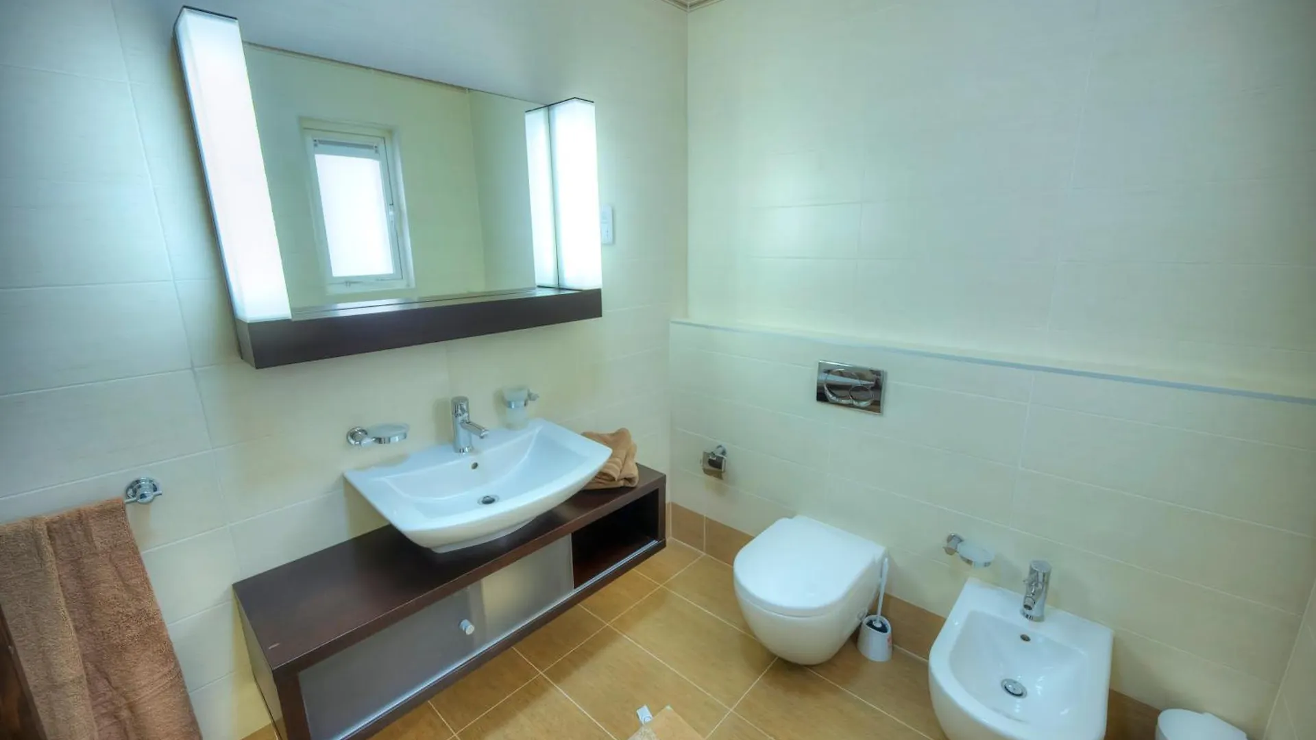 Fort Cambridge Apartments Sliema