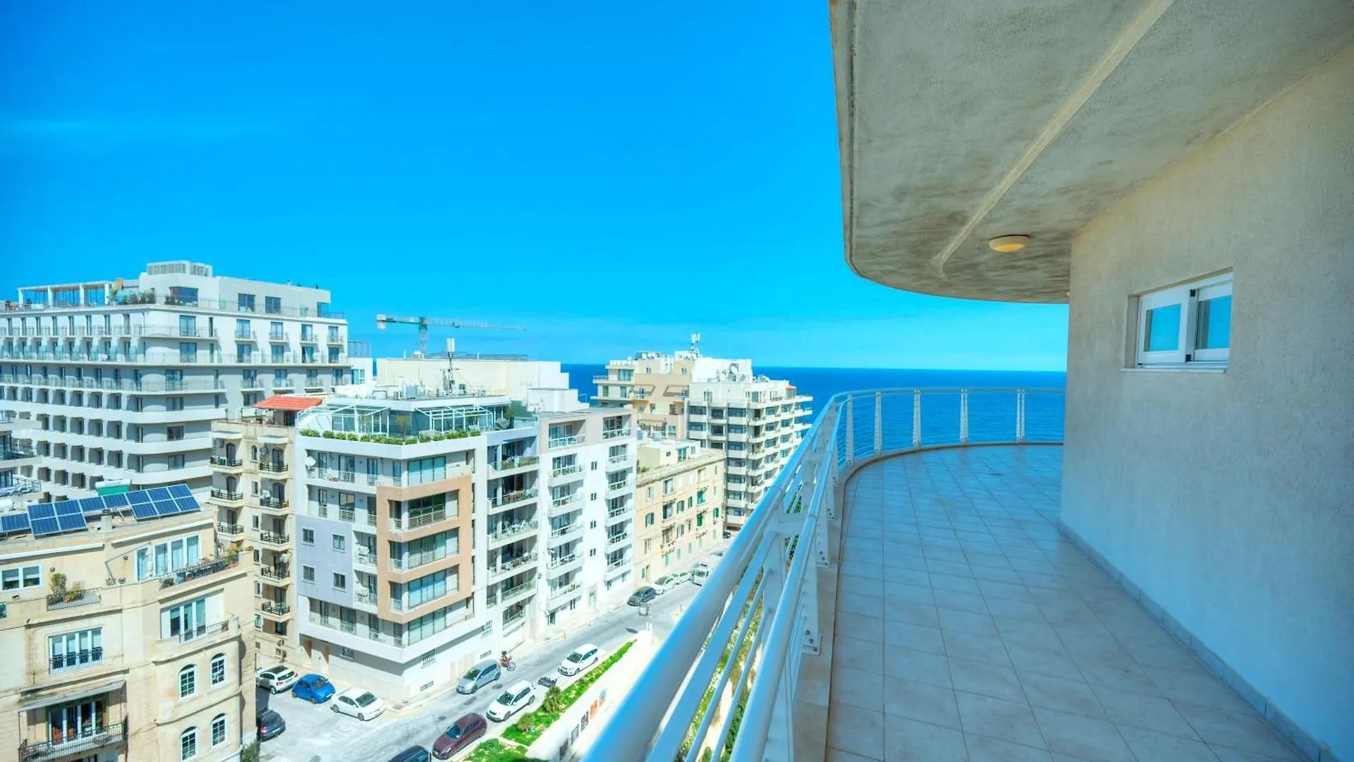 Fort Cambridge Apartments Sliema