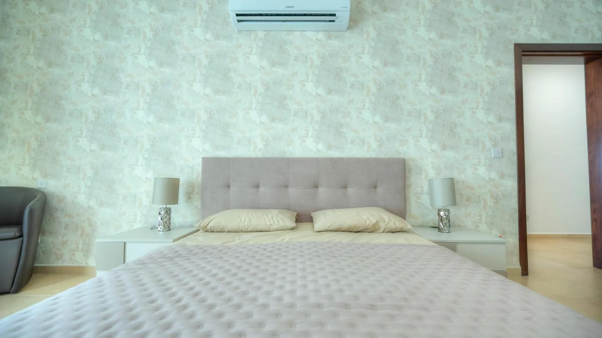 Fort Cambridge Apartments Sliema